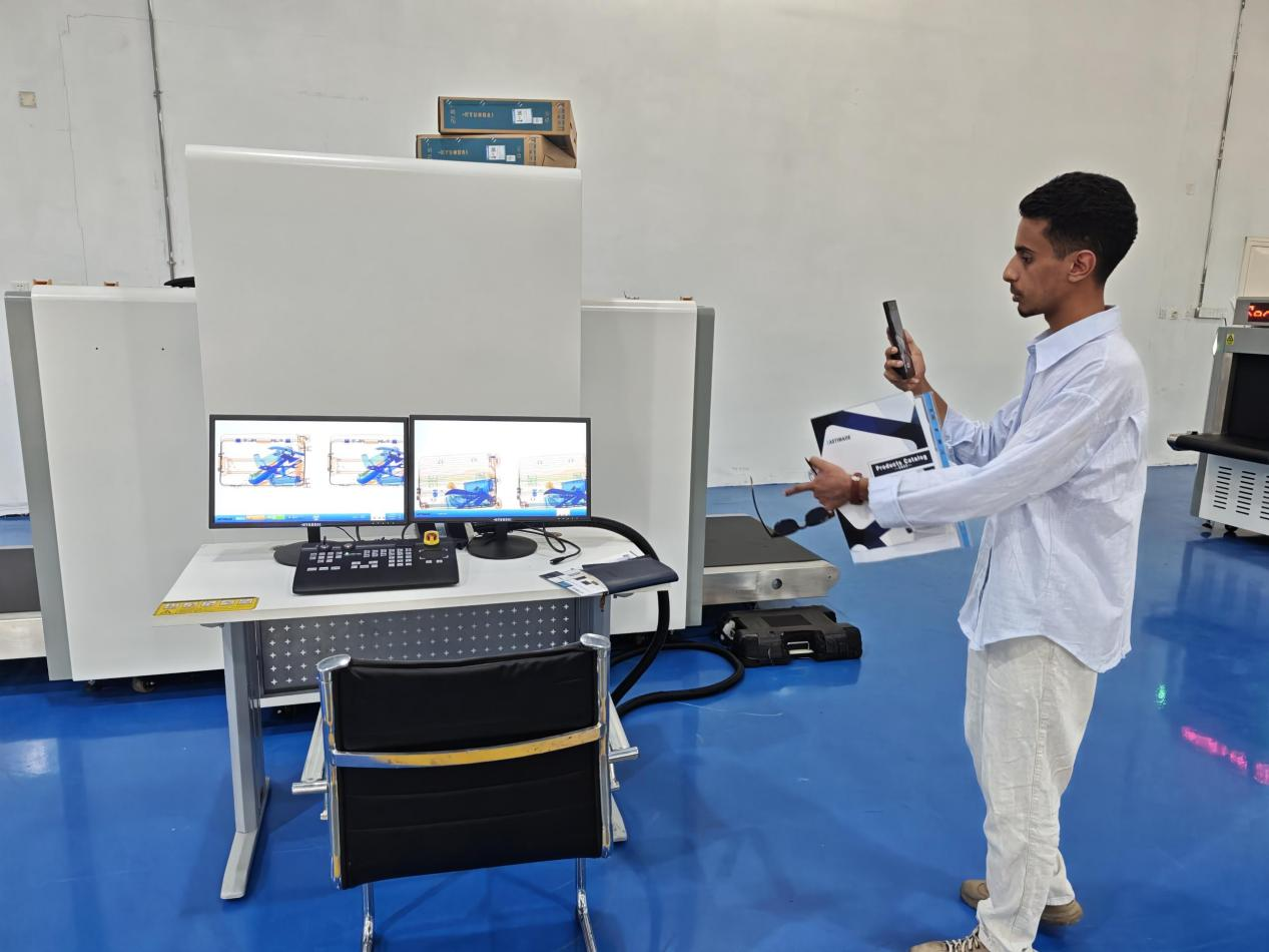 Йеменден маңызды серіктес әуежай қауіпсіздігі жабдықтарын сатып алу жоспарларын талқылауға барады